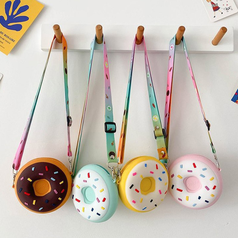 Food Snacks Packaging - Cute Donut Girl Crossbody Bags Silicone