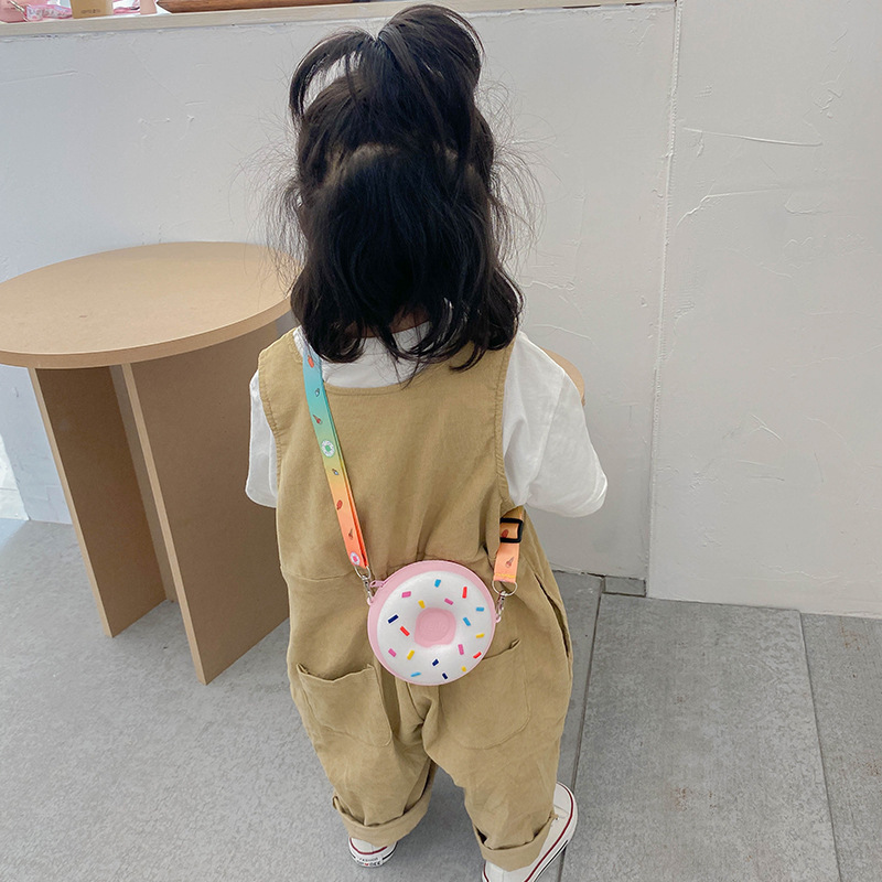 Cute Donut Girl Crossbody Bags – Food Snacks Packaging Bewertung und Preis